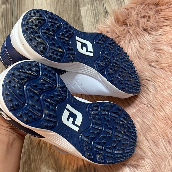 FootJoy White Arc Golf Shoes Size 8 - Picture 8 of 9